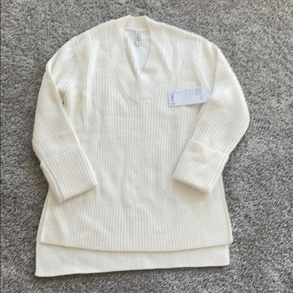 Athleta Shasta V Neck Sweater XXS